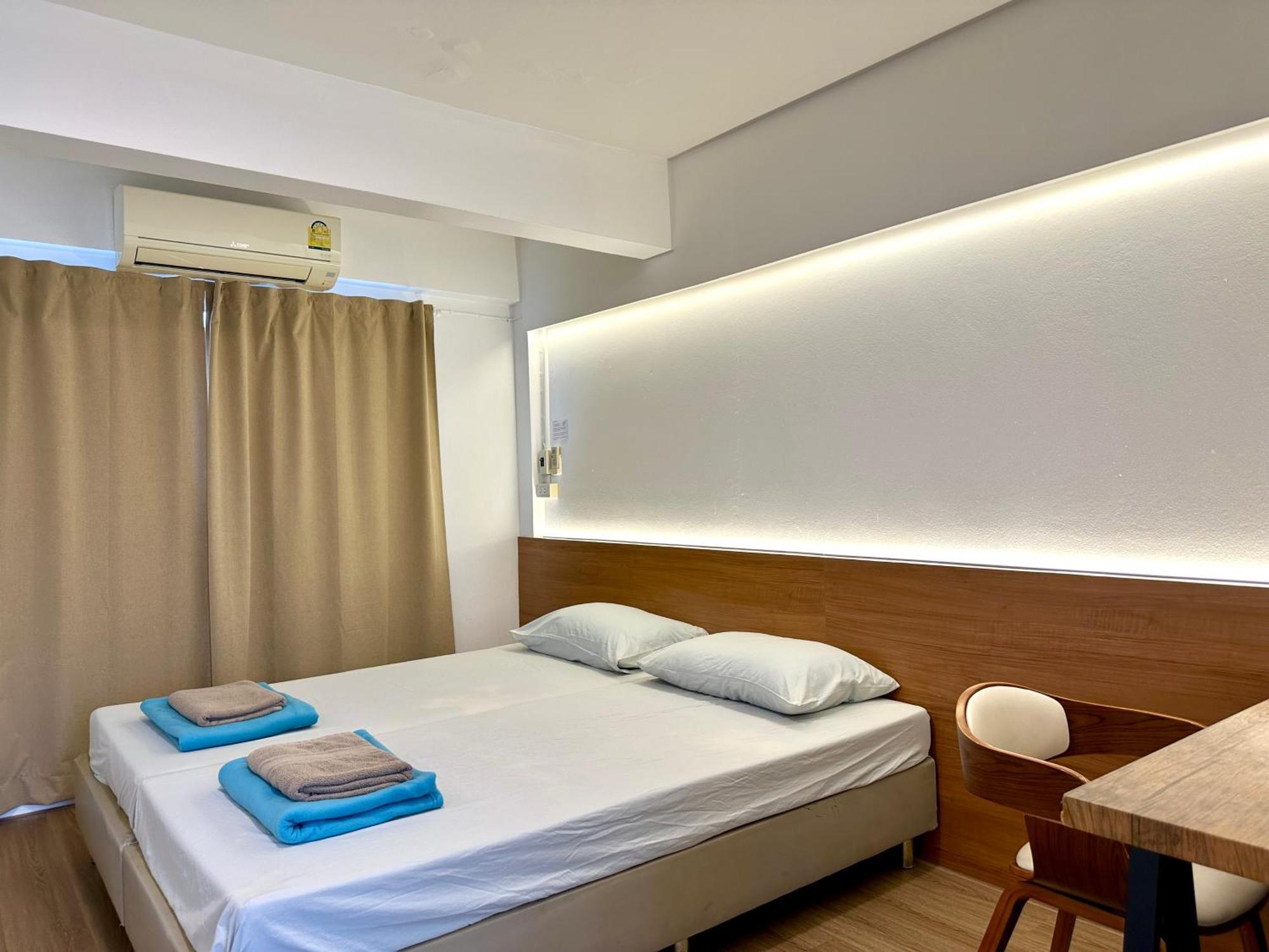 Films House Hostel Bang Saen Luaran gambar